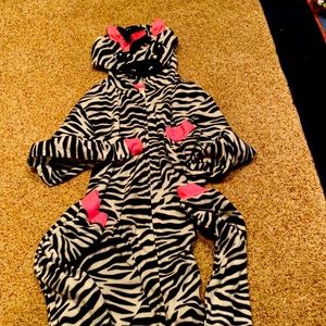 Zebra sleepwear